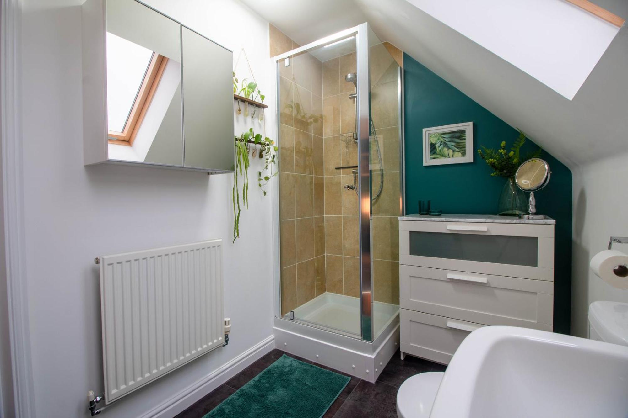 4 Bedroom Town House In Llanfoist Within Walking Distance To * Abergavenny