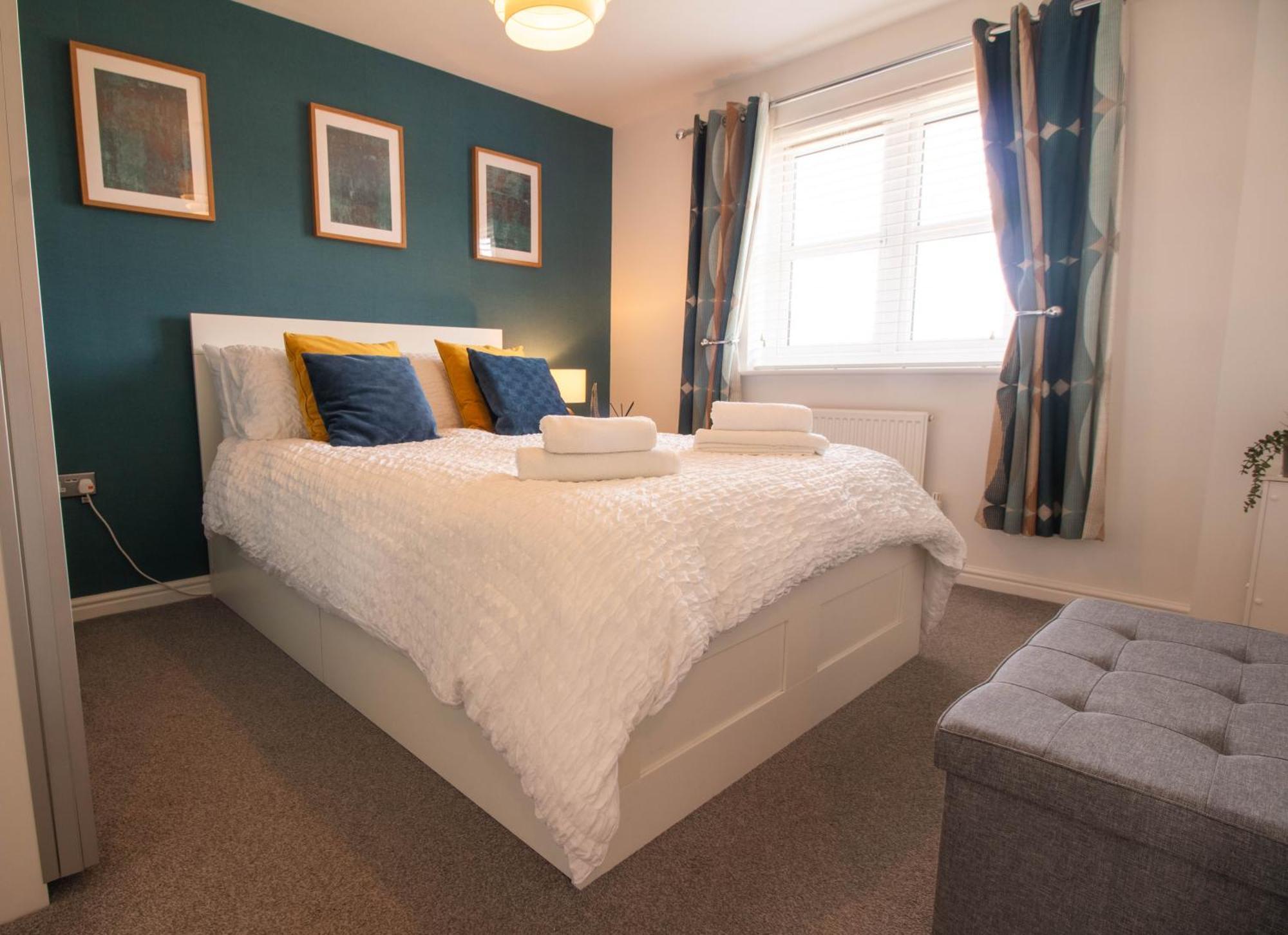 4 Bedroom Town House In Llanfoist Within Walking Distance To * Abergavenny